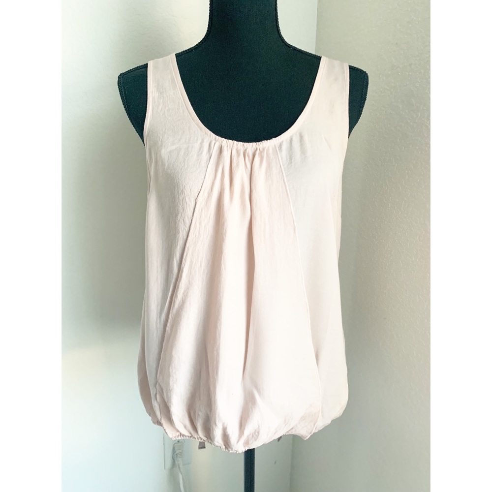 Loft. Super light weight tank. Small